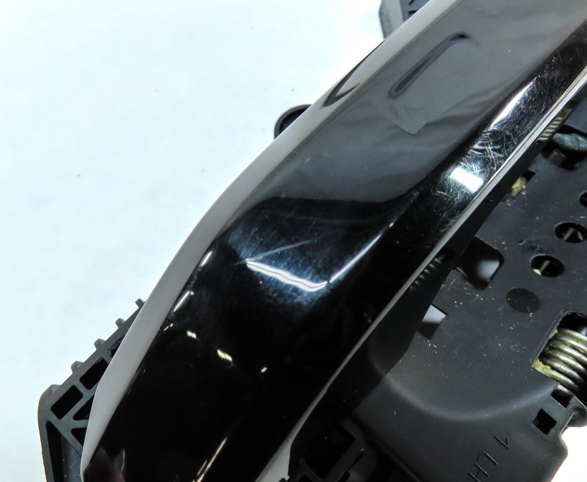 Thumbnail 7: 2017-2021 AUDI ALLROAD A4 A5 S5 (B9 8W F5) REAR LEFT DOOR HANDLE (MYTH BLACK)