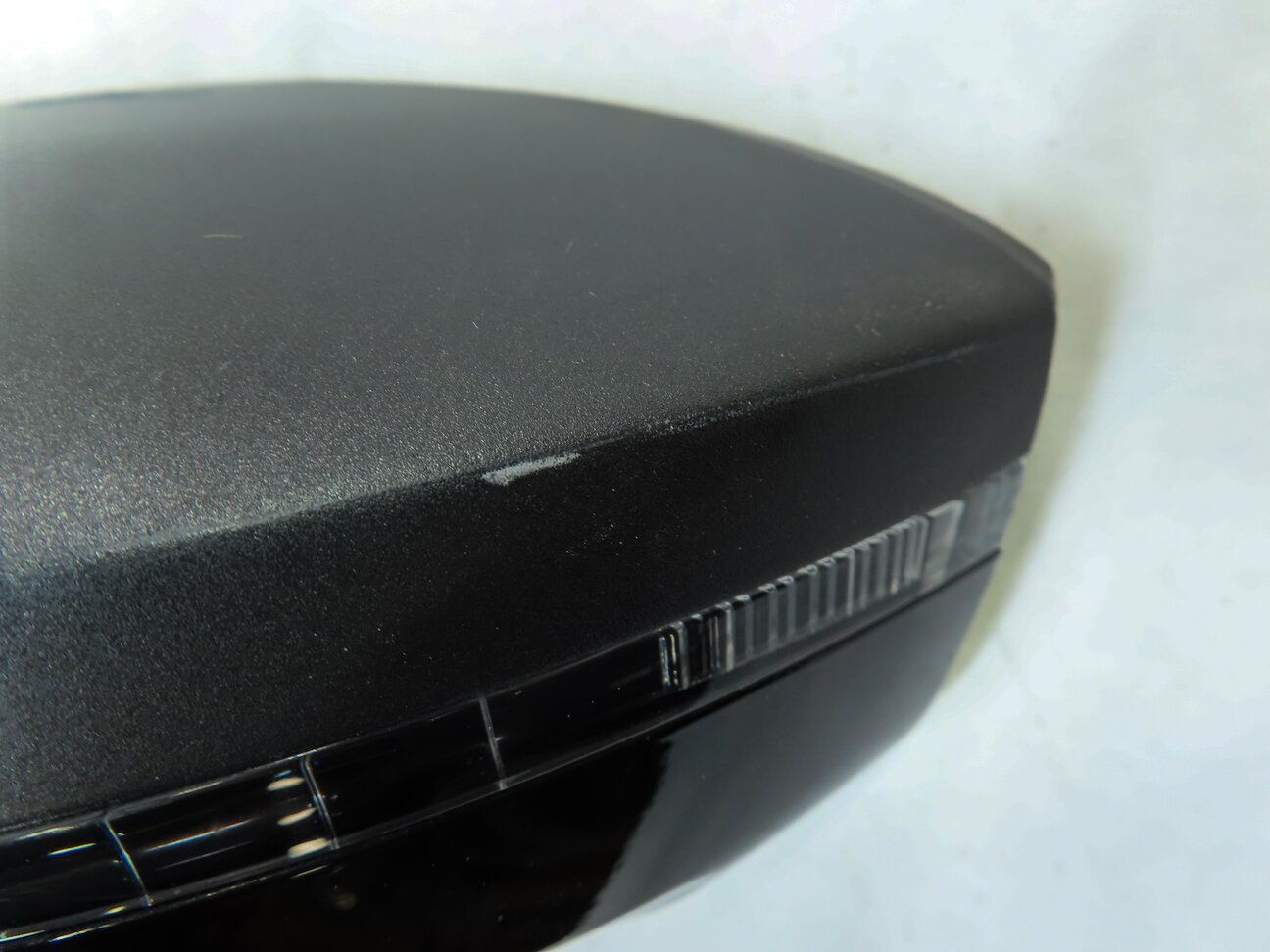 Thumbnail 5: 17-19 AUDI A4 (B9 8W) RIGHT PASSENGER HEATED MEMORY AUTODIM DOOR MIRROR (BLACK)