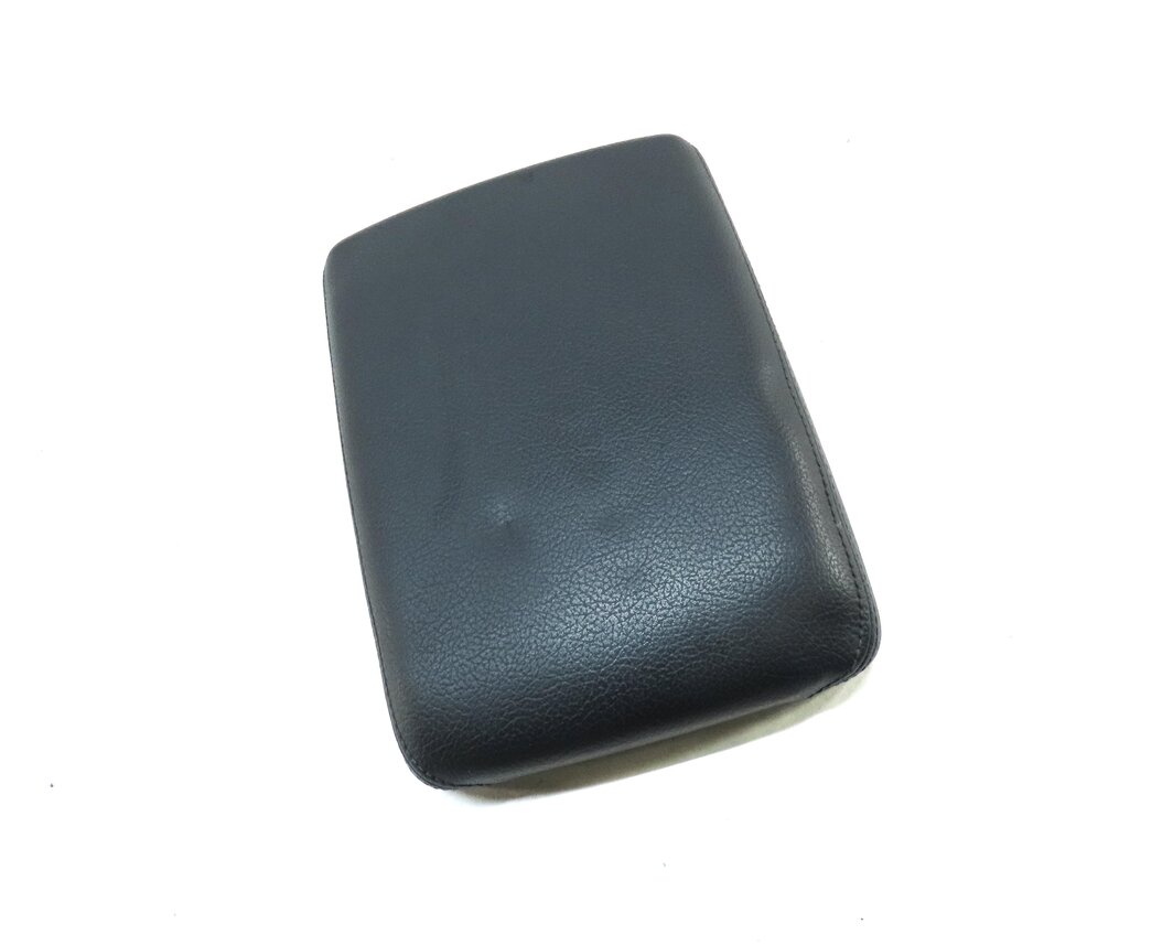Thumbnail 3: 2017-2020 AUDI A4 A5 S5 RS5 (B9 8W F5) FRONT CENTER CONSOLE ARMREST LID (BLACK)