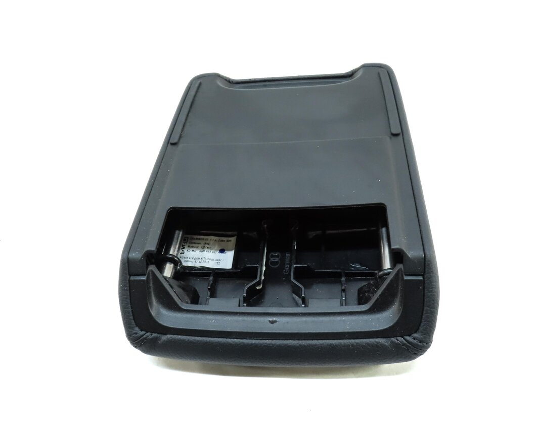 Thumbnail 6: 2017-2020 AUDI A4 A5 S5 RS5 (B9 8W F5) FRONT CENTER CONSOLE ARMREST LID (BLACK)