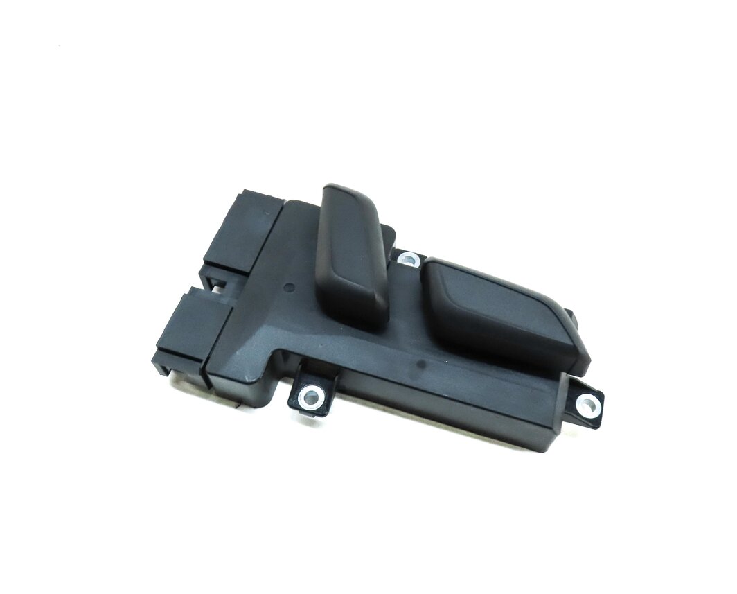 2017 AUDI A4 (B9 8W) FRONT RIGHT PASSENGER SEAT ADJUST ADJUSTMENT SWITCH
