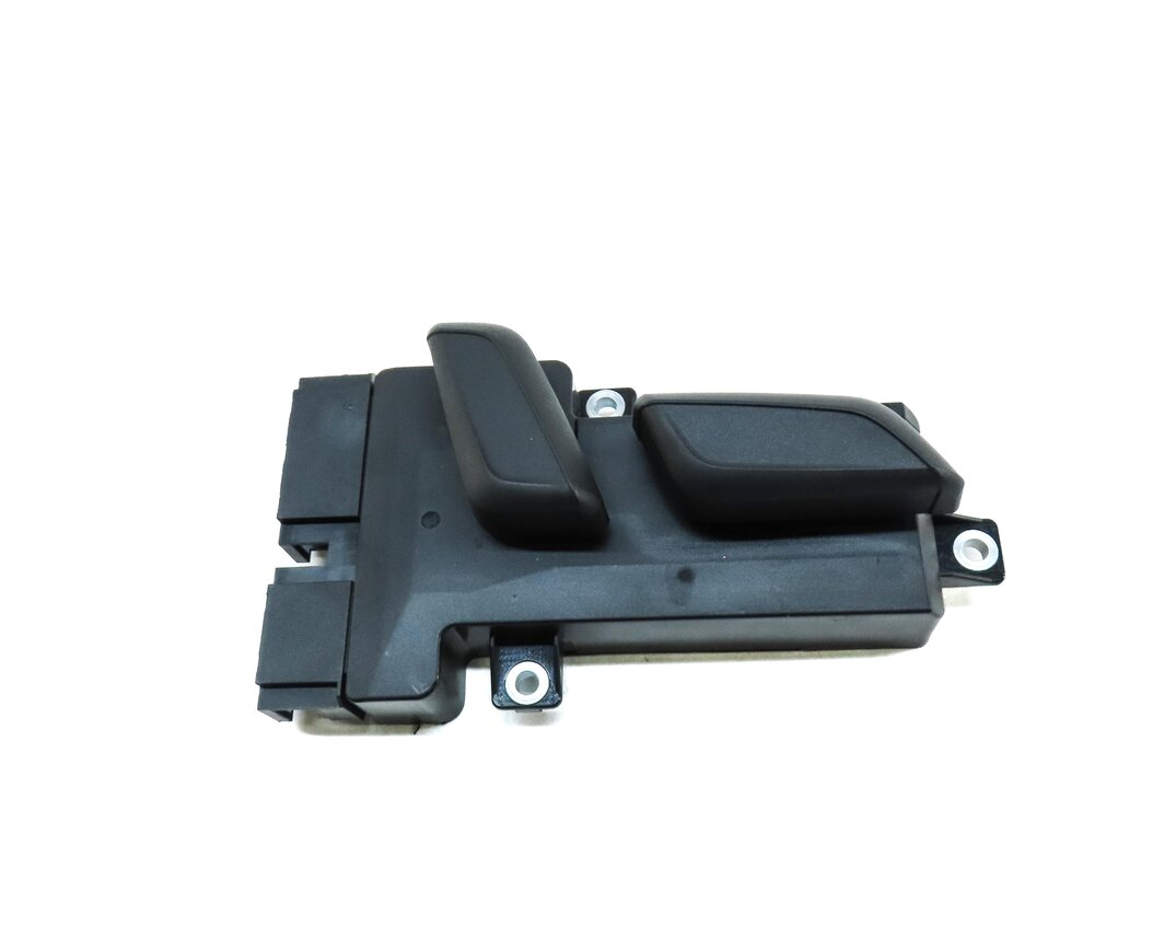 Thumbnail 2: 2017 AUDI A4 (B9 8W) FRONT RIGHT PASSENGER SEAT ADJUST ADJUSTMENT SWITCH