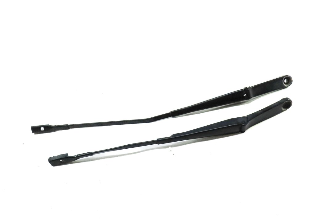 2017-2022 AUDI A4 A5 S4 S5 RS5 (B9 8W 8WS F5) FRONT WINDSHILED WIPER ARM SET