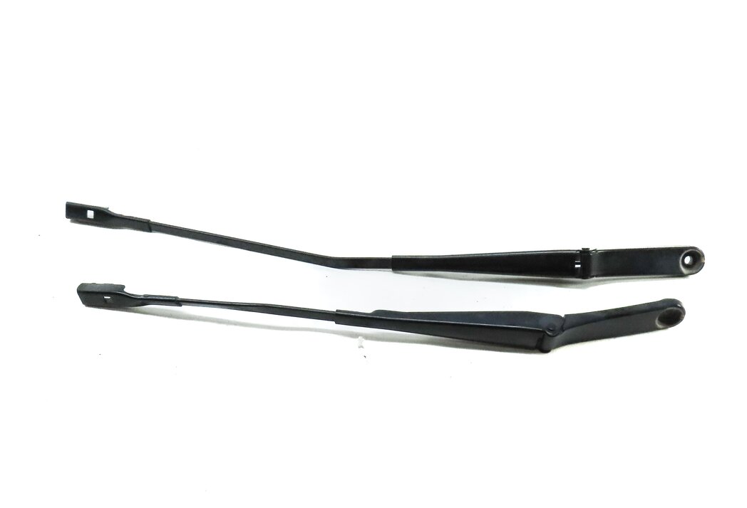 Thumbnail 2: 2017-2022 AUDI A4 A5 S4 S5 RS5 (B9 8W 8WS F5) FRONT WINDSHILED WIPER ARM SET