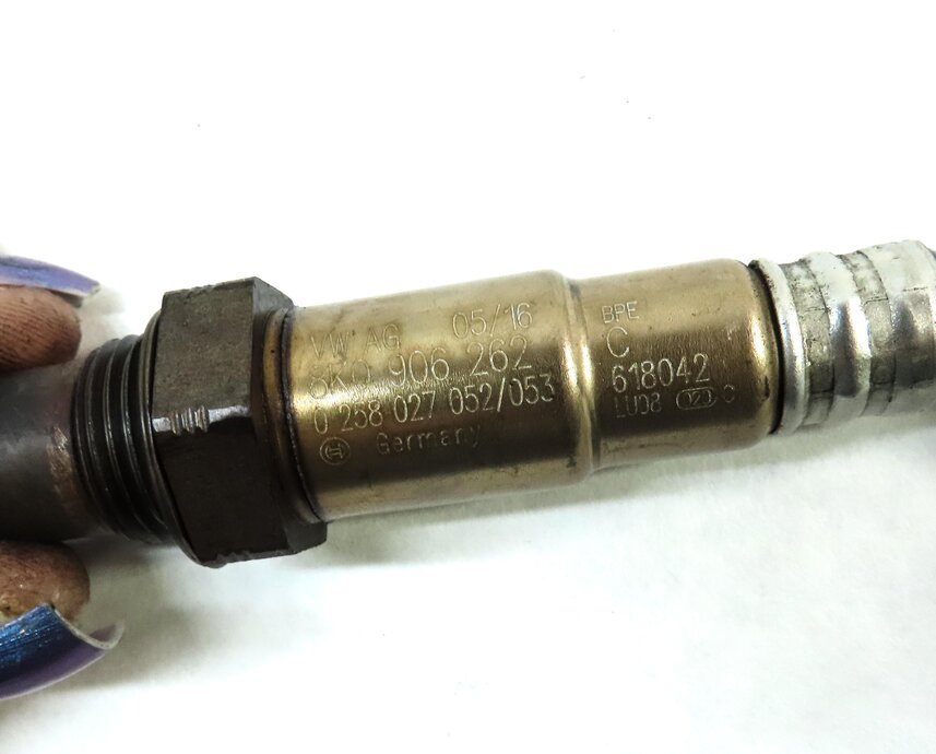 Thumbnail 4: 2017 AUDI A4 (B9 8W) 2.0L CYMC TURBO ENGINE PRE POST CAT O2 OXYGEN SENSOR SET-2