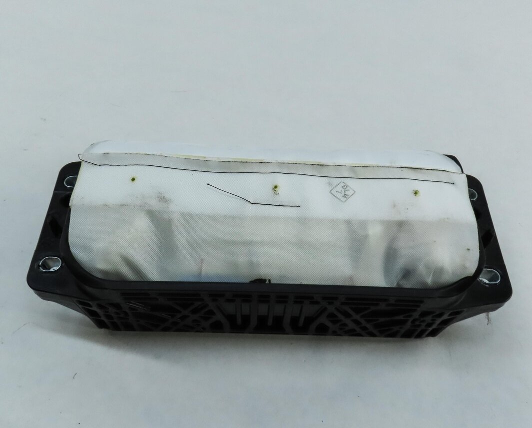 Thumbnail 4: 2017-2018 AUDI A4 ALLROAD (B9 8W) RIGHT FRONT PASSENGER DASH AIRBAG SRS