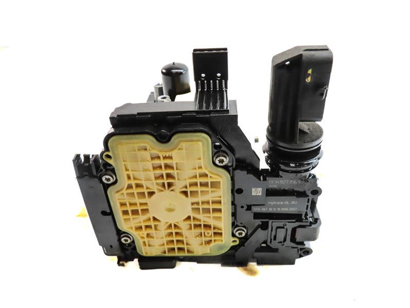 Thumbnail 4: 2017-2019 AUDI A4 A5 (B9 8W 8WS) 2.0L DCT AUTOMATIC TRANSMISSION VALVE BODY