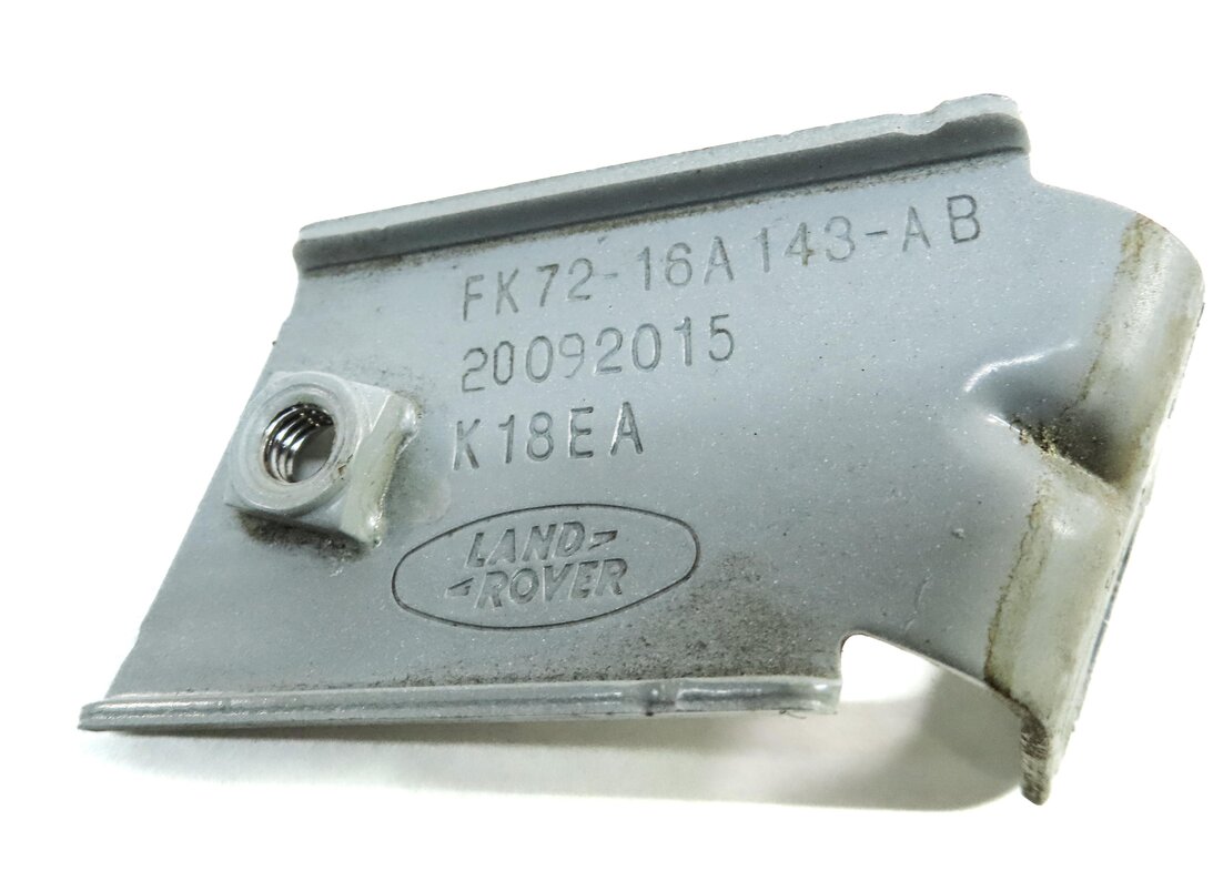 Thumbnail 6: 2016 LAND ROVER DISCOVERY SPORT (L550) FRONT LEFT FENDER MOUNT BRACKET (WHITE)