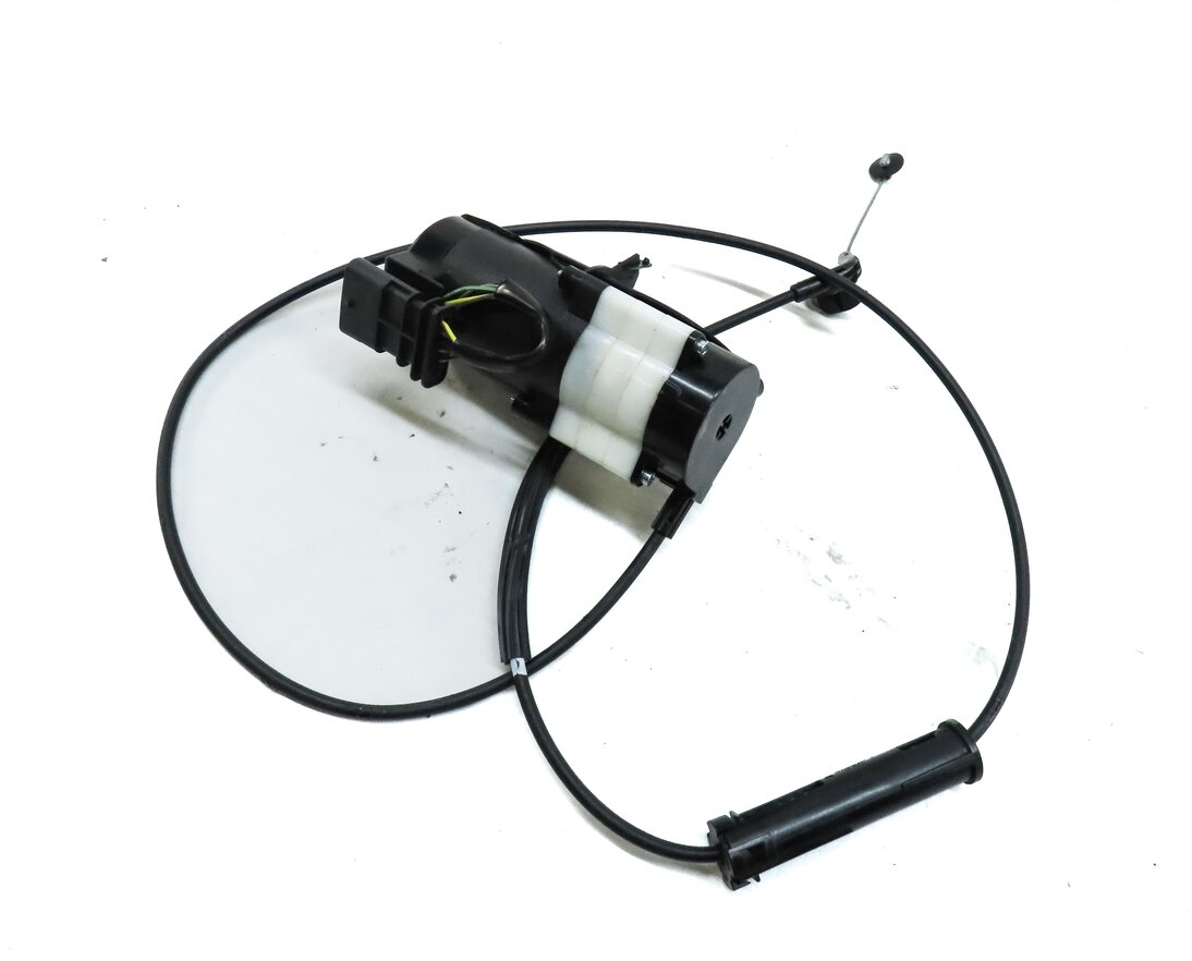 Thumbnail 1: 16 LAND ROVER DISCOVERY SPORT L550 REAR LEFT 2ND ROW SEAT ADJUST MOTOR w/ CABLES
