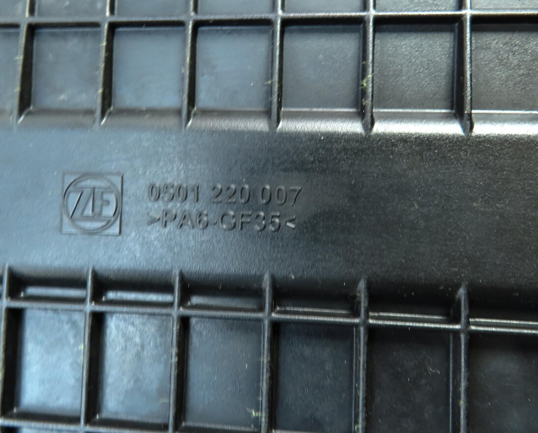Thumbnail 6: 2016 LAND ROVER DISCOVERY SPORT L550 2.0L TURBO ENGINE AUTO TRANSMISSION OIL PAN