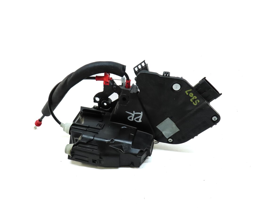 Thumbnail 2: 2013-2022 LAND ROVER DISCOVERY RANGE ROVER SPORT - RIGHT REAR PASSIVE DOOR LATCH
