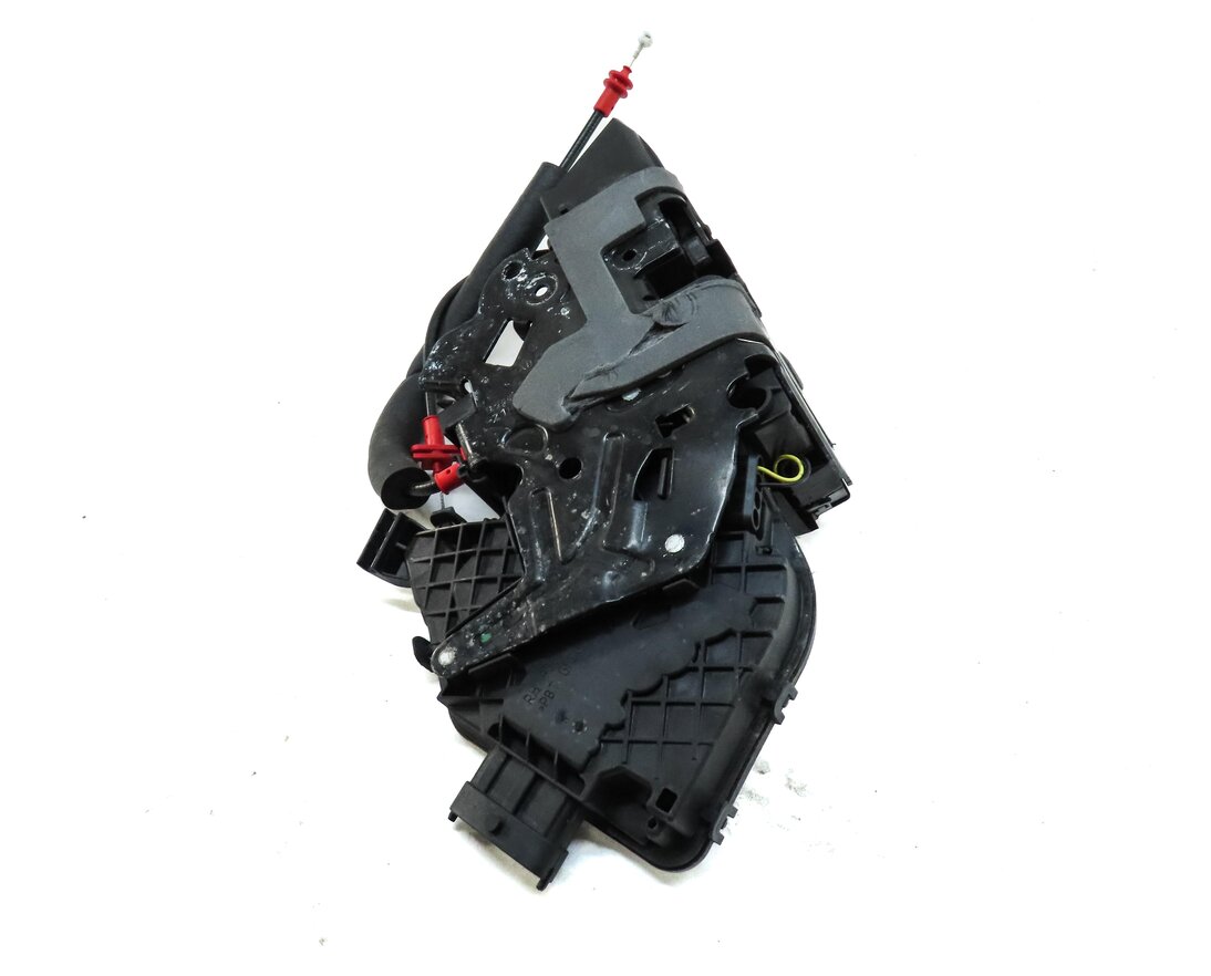 Thumbnail 5: 2013-2022 LAND ROVER DISCOVERY RANGE ROVER SPORT - RIGHT REAR PASSIVE DOOR LATCH