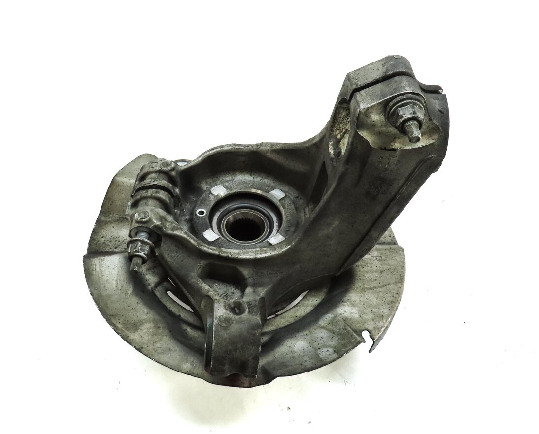 Thumbnail 3: 2015-2019 DISCOVERY SPORT EVOQUE (L538 L550) RIGHT FRONT SPINDLE KNUCKLE HUB