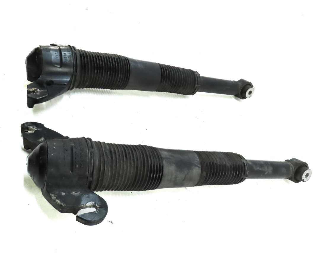 Thumbnail 6: 2016 DISCOVERY SPORT L550 REAR LEFT & RIGHT STANDARD SUSPENSION SHOCK STRUT SET2