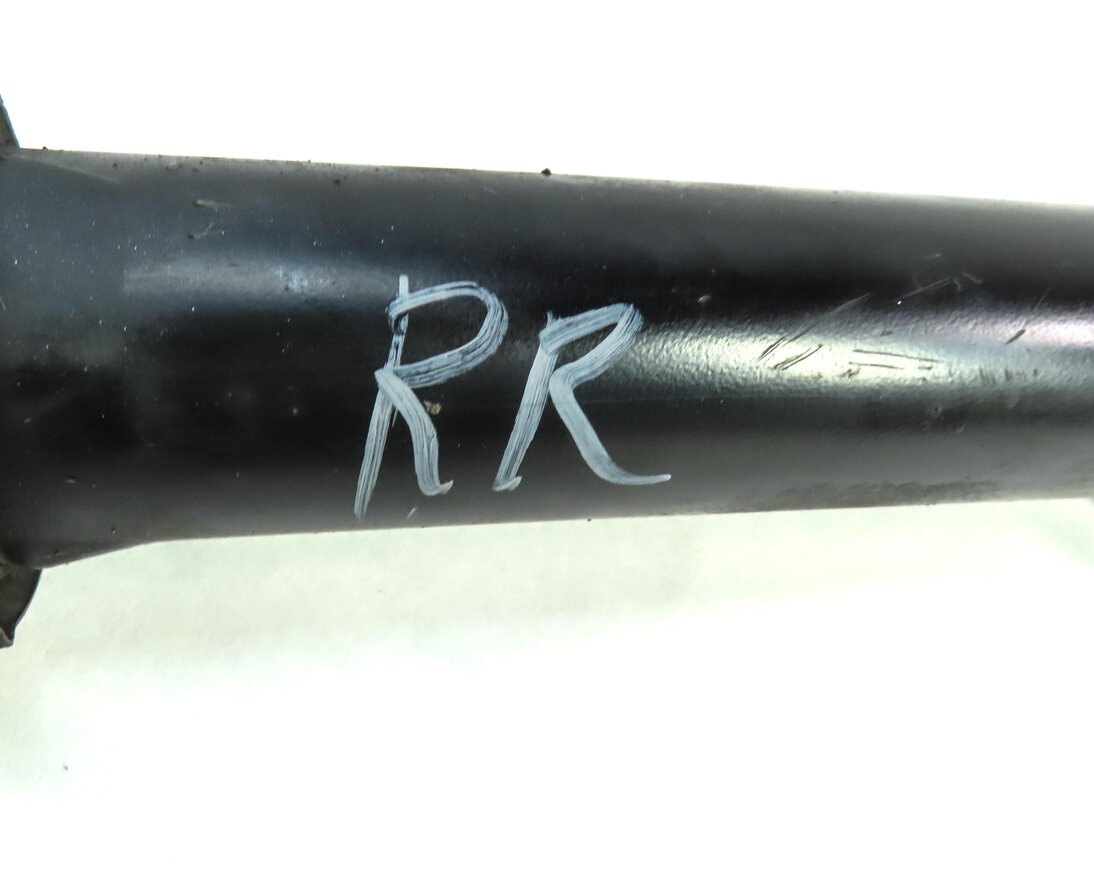 Thumbnail 7: 2016 DISCOVERY SPORT L550 REAR LEFT & RIGHT STANDARD SUSPENSION SHOCK STRUT SET2