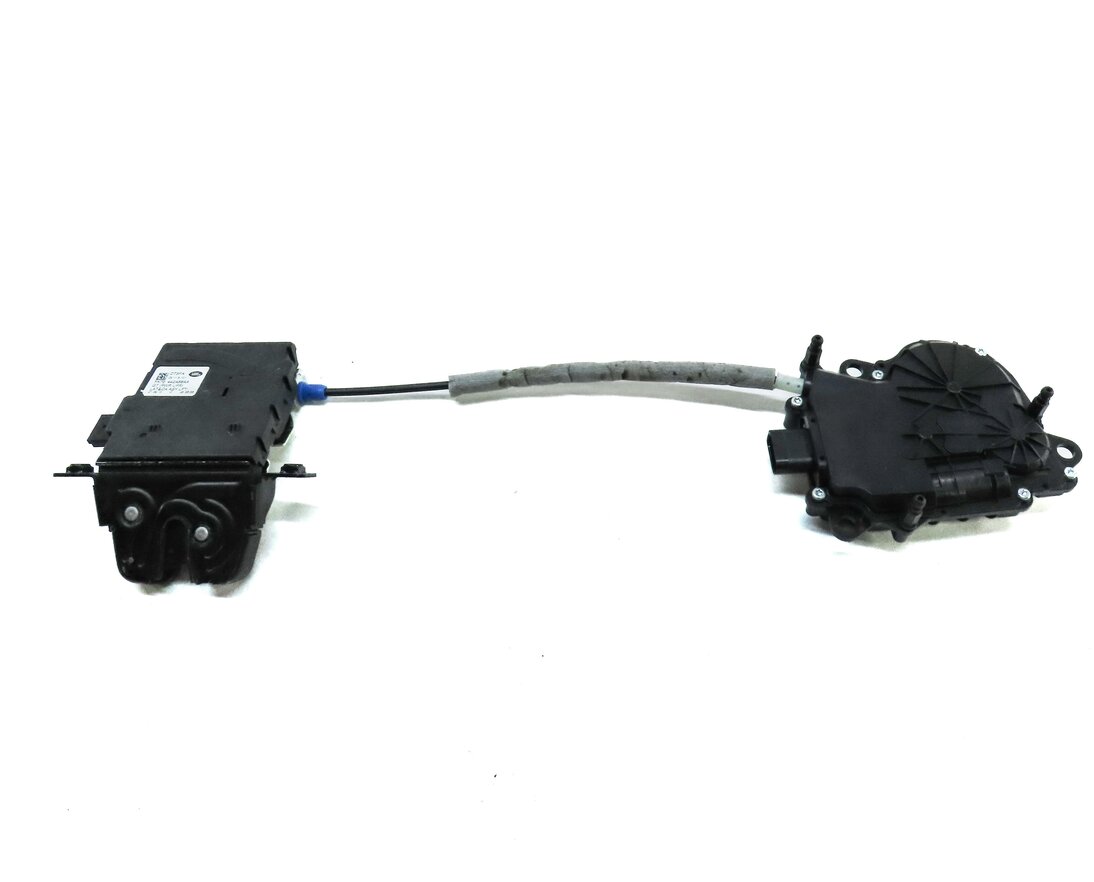 Thumbnail 2: 2016 LAND ROVER DISCOVERY SPORT (L550) REAR TRUNK LOCK LATCH w/ ACTUATOR MOTOR