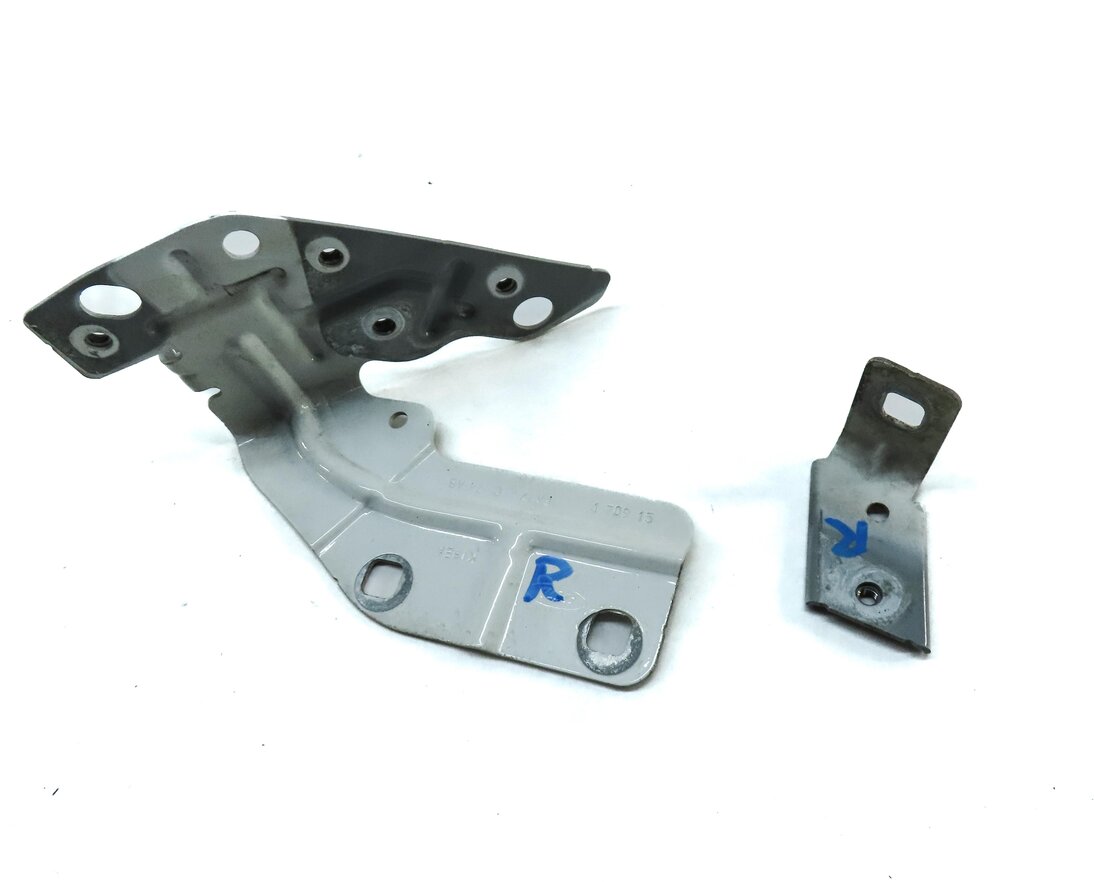 Thumbnail 2: 2016 LAND ROVER DISCOVERY SPORT (L550) FRONT RIGHT FENDER MOUNT BRACKET (WHITE)