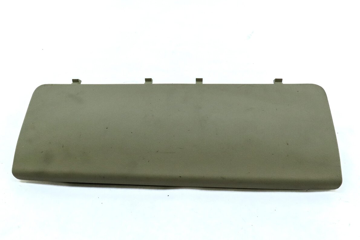 Thumbnail 2: 15-19 LAND ROVER DISCOVERY SPORT (L550) LEFT DRIVER KNEE AIRBAG (ALMOND BEIGE)