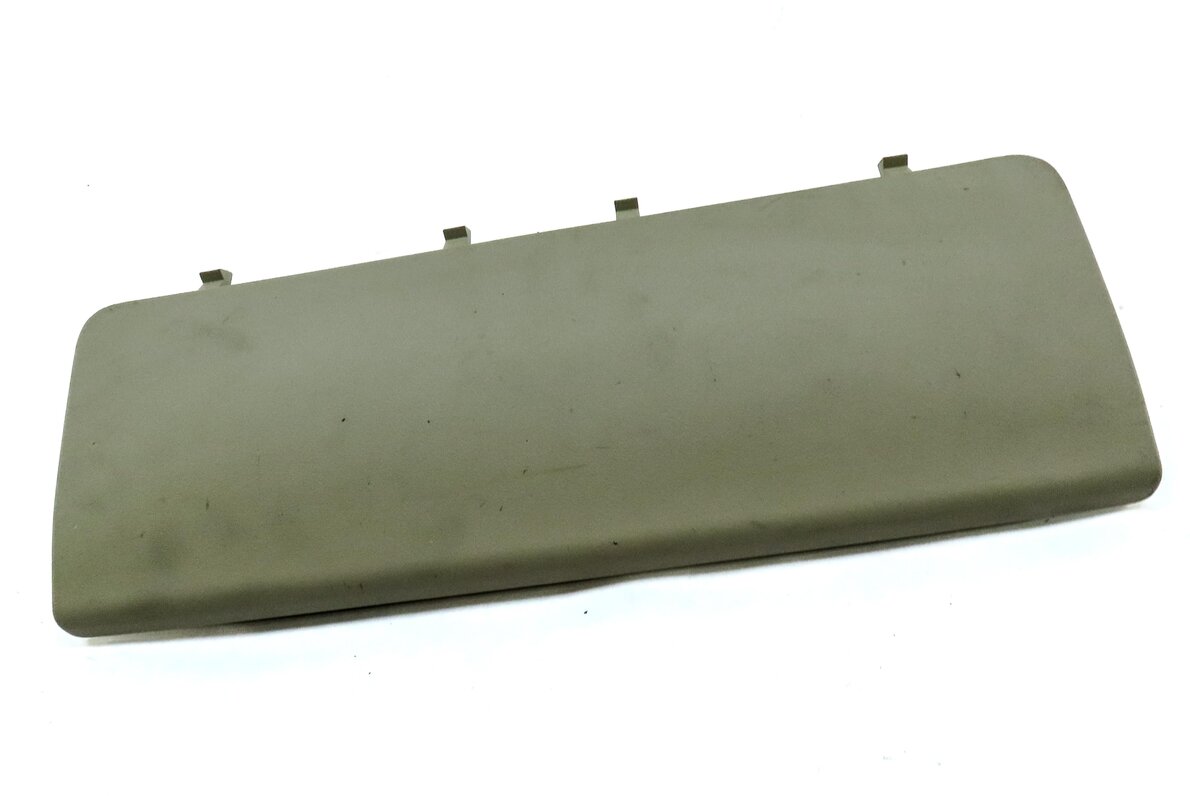 Thumbnail 3: 15-19 LAND ROVER DISCOVERY SPORT (L550) LEFT DRIVER KNEE AIRBAG (ALMOND BEIGE)