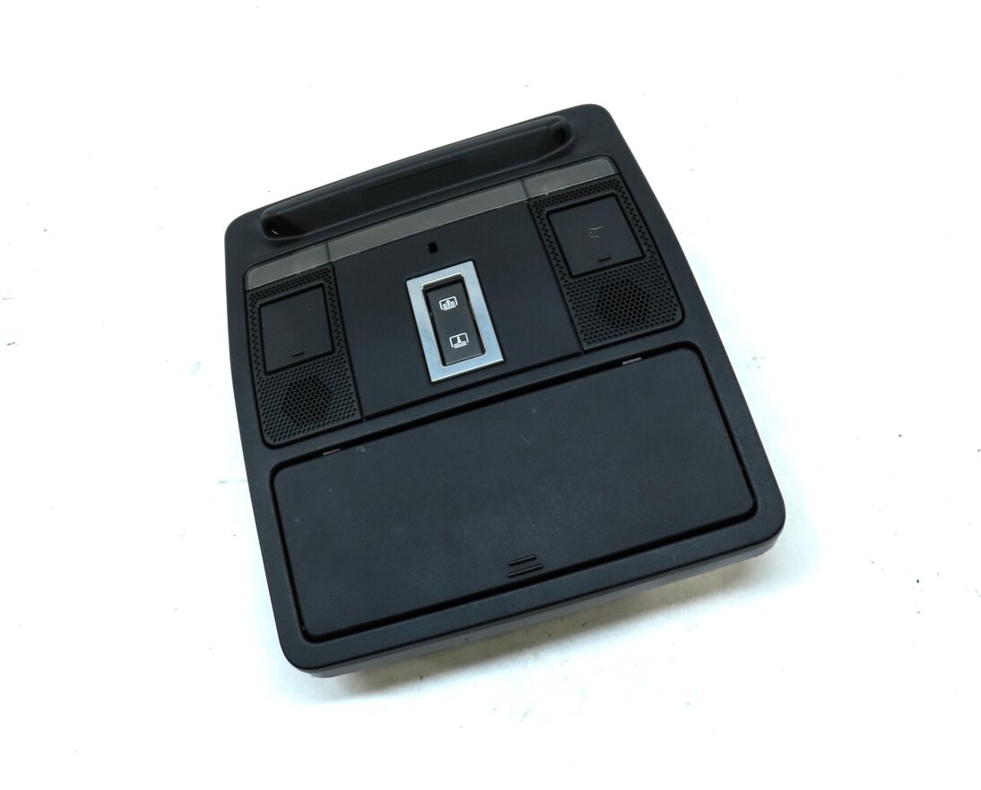 Thumbnail 3: 2016 LAND ROVER DISCOVERY SPORT (L550) FRONT ROOF MAP READING DOME LIGHT (BLACK)