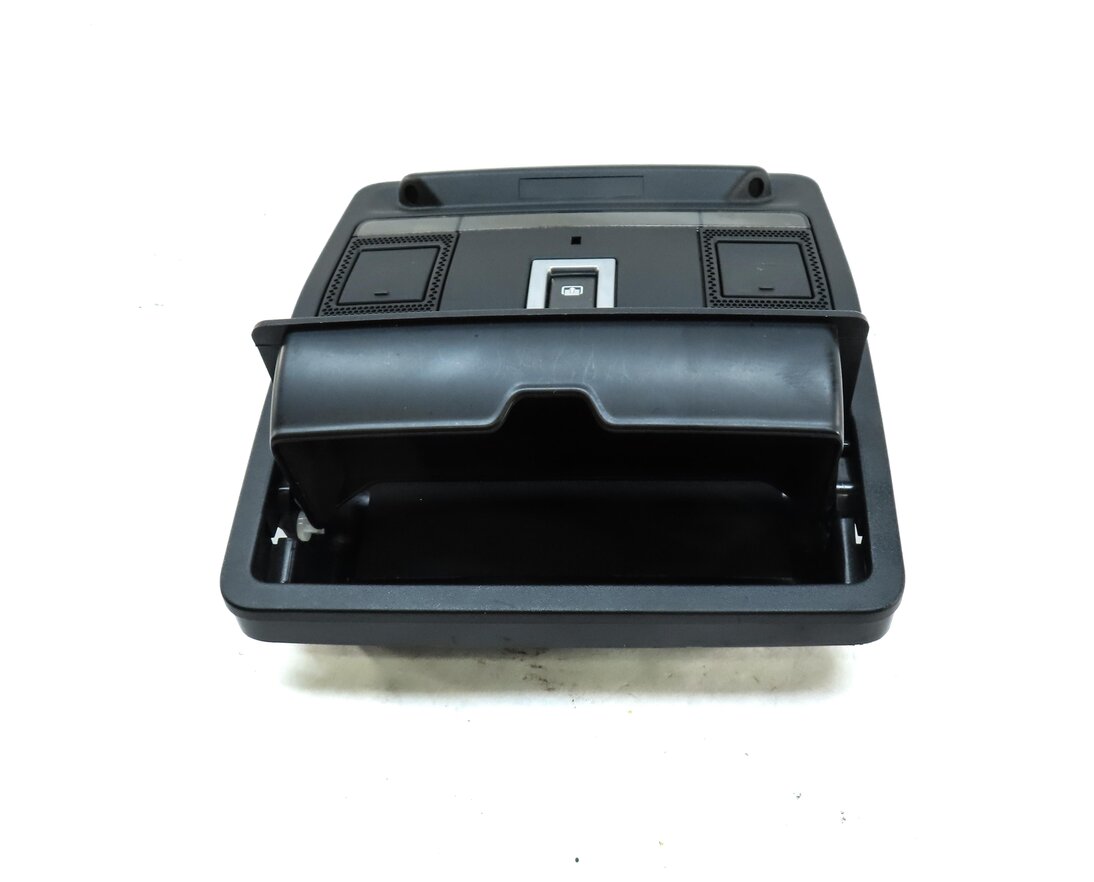 Thumbnail 5: 2016 LAND ROVER DISCOVERY SPORT (L550) FRONT ROOF MAP READING DOME LIGHT (BLACK)