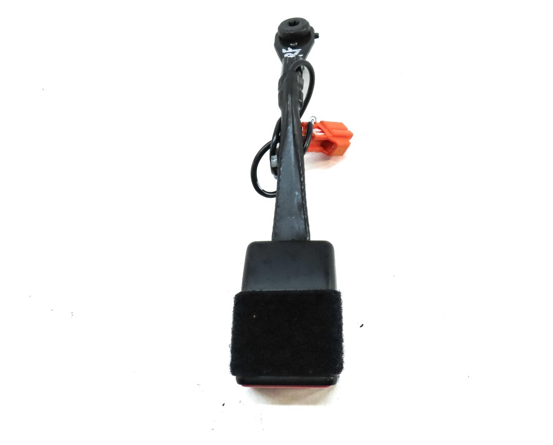 Thumbnail 2: 15-19 LAND ROVER DISCOVERY SPORT (L550) RIGHT FRONT PASSENGER SEATBELT RECEIVER