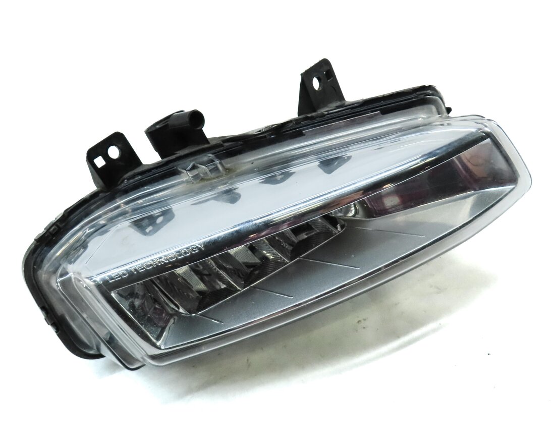 Thumbnail 4: 2015-2019 LAND ROVER DISCOVERY SPORT (L550) RIGHT FOGLIGHT FOG LIGHT LAMP (LED)
