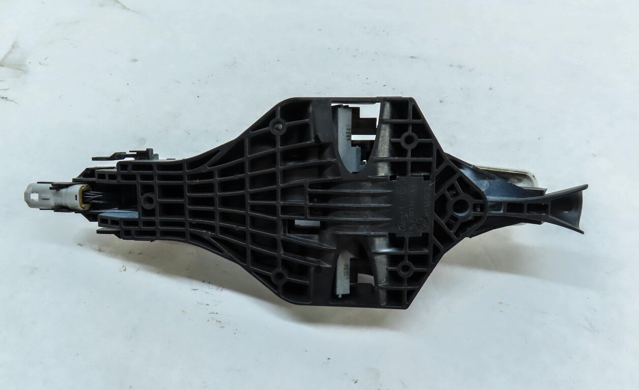 Thumbnail 4: 15-19 LAND ROVER DISCOVERY SPORT (L550) LEFT REAR PASSIVE DOOR HANDLE (WHITE)