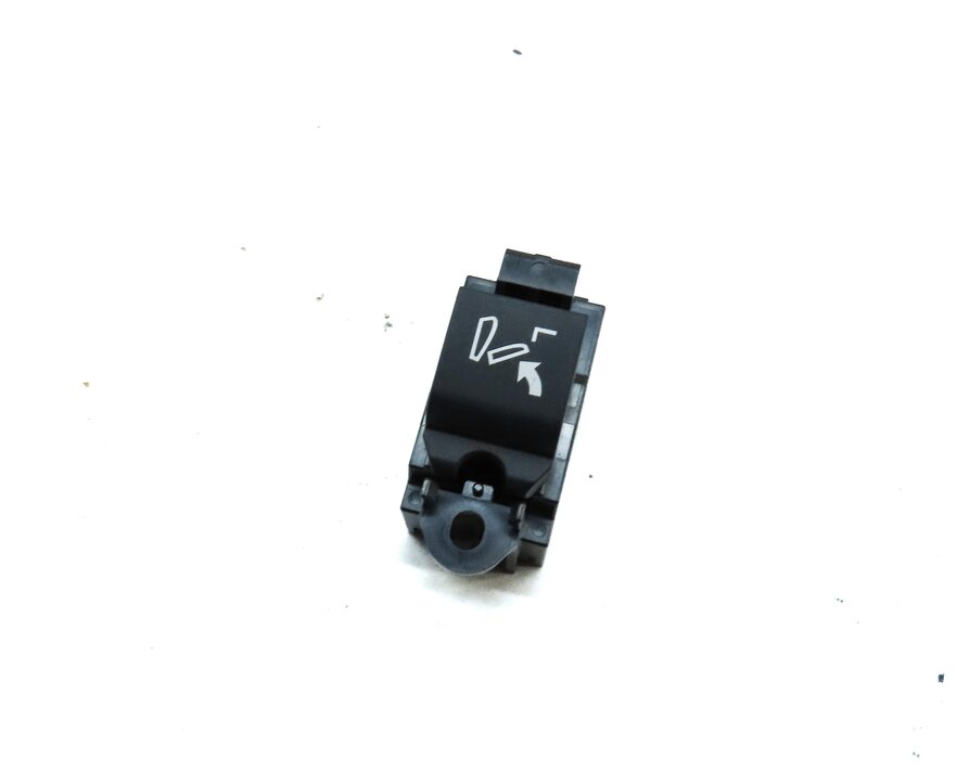 16 LAND ROVER DISCOVERY SPORT L550 REAR LEFT 2ND ROW FOLDING SEAT SWITCH BUTTON