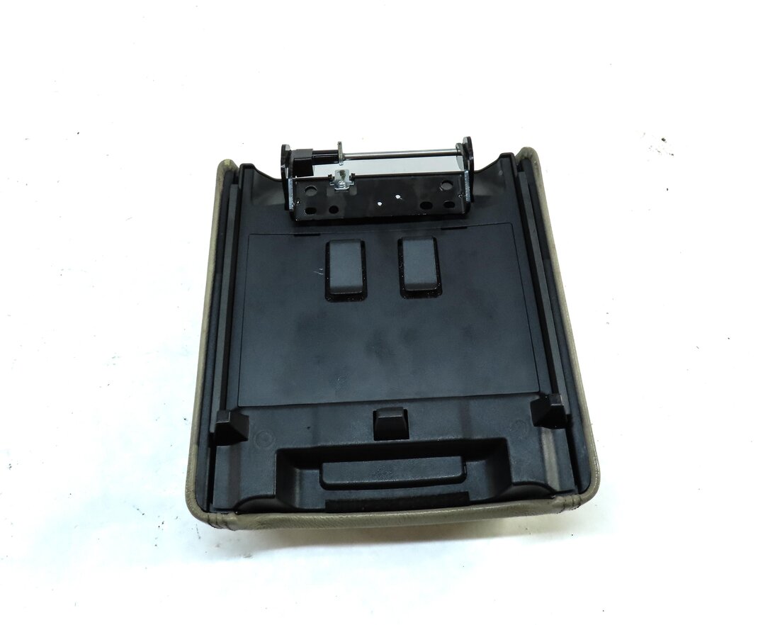 Thumbnail 6: 2015-2019 DISCOVERY SPORT (L550) FRONT CENTER CONSOLE ARMREST LID (ALMOND BEIGE)