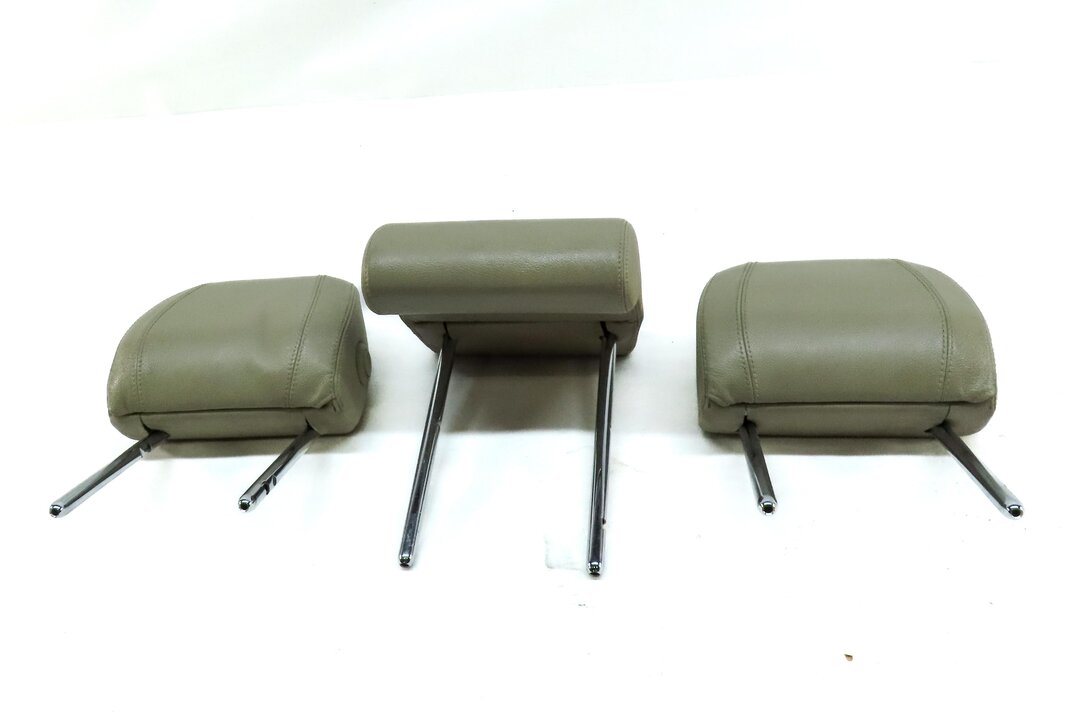 Thumbnail 2: 15-19 DISCOVERY SPORT (L550) REAR 2ND ROW LEFT RIGHT & CENTER HEADREST (ALMOND)