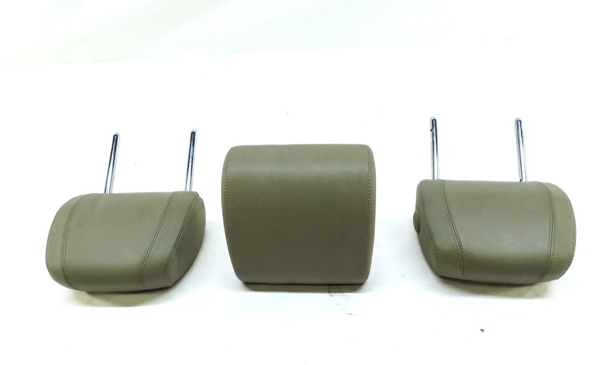 Thumbnail 4: 15-19 DISCOVERY SPORT (L550) REAR 2ND ROW LEFT RIGHT & CENTER HEADREST (ALMOND)
