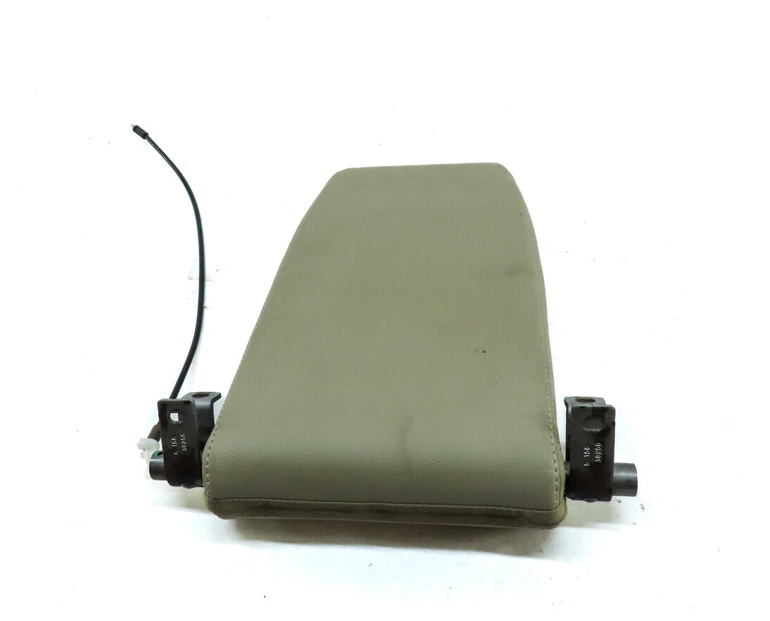 Thumbnail 4: 15-19 LAND ROVER DISCOVERY SPORT (L550) REAR 3RD ROW LEFT HEADREST ALMOND BEIGE