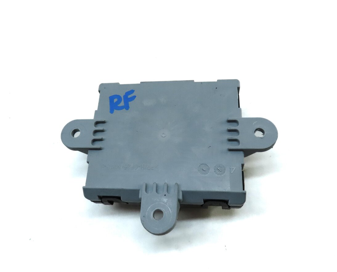 Thumbnail 5: 2016 LAND ROVER DISCOVERY SPORT (L550) FRONT RIGHT PASSENGER DOOR CONTROL MODULE