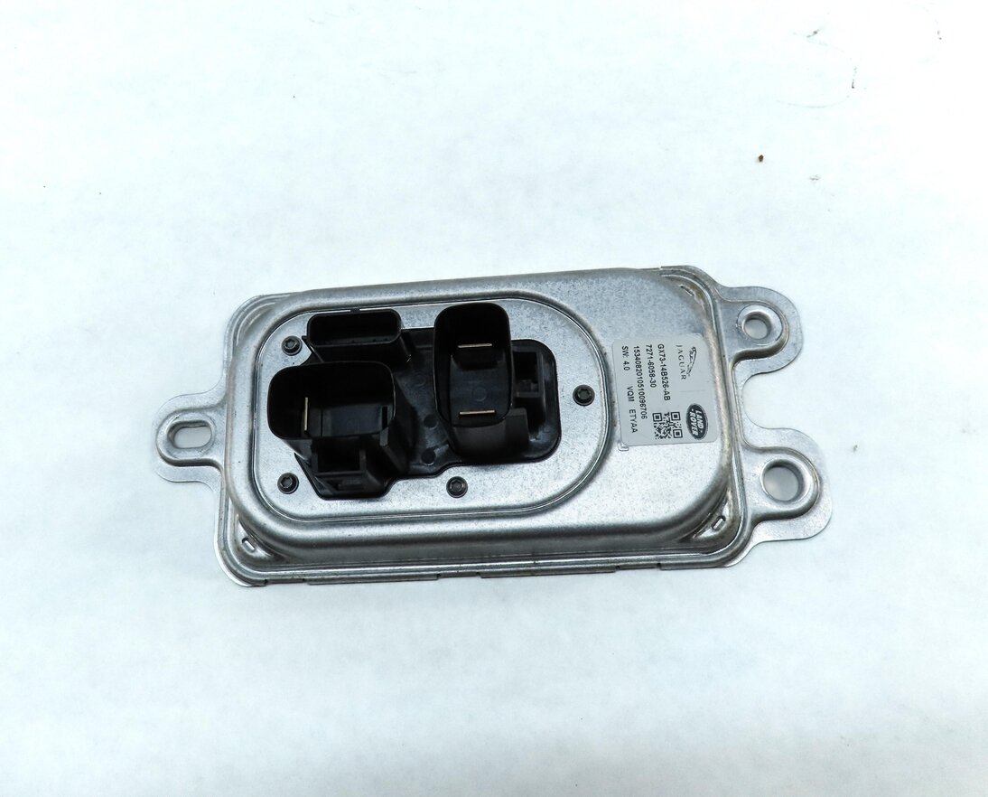 Thumbnail 2: 2016 LAND ROVER DISCOVERY SPORT (L550) POWER INVERTER VOLTAGE CONTROL MODULE