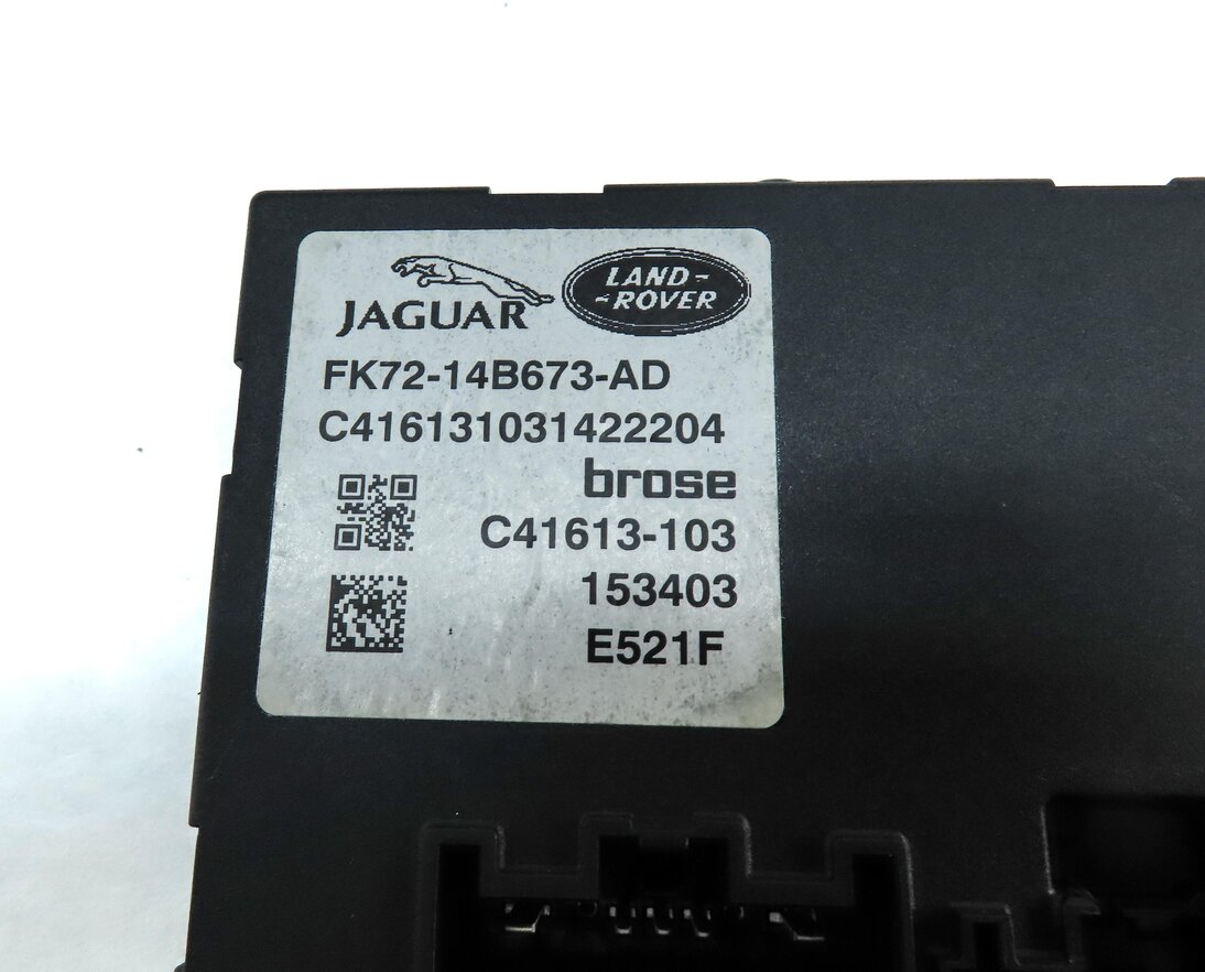 Thumbnail 4: 2016 LAND ROVER DISCOVERY SPORT (L550) REAR TRUNK LIFTGATE CONTROL MODULE
