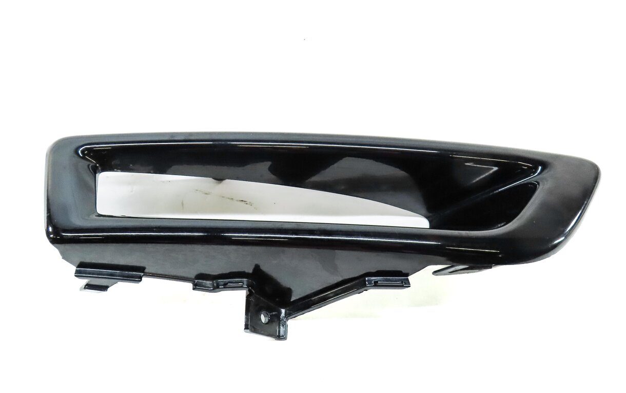 Thumbnail 4: 2016 LAND ROVER DISCOVERY SPORT (L550) FRONT RIGHT PASSENGER FOGLIGHT TRIM BLACK
