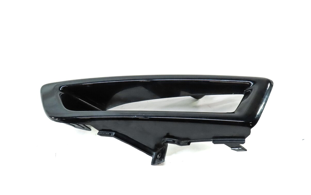 Thumbnail 3: 2016 LAND ROVER DISCOVERY SPORT (L550) FRONT LEFT DRIVER FOGLIGHT TRIM (BLACK)