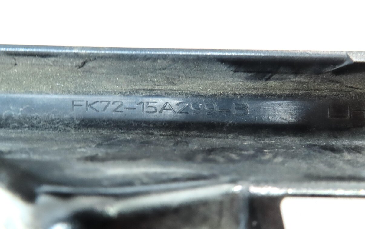 Thumbnail 6: 2016 LAND ROVER DISCOVERY SPORT (L550) FRONT LEFT DRIVER FOGLIGHT TRIM (BLACK)