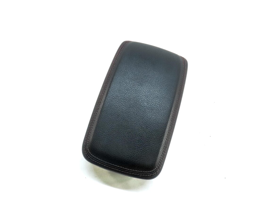 Thumbnail 3: 14-15 MERCEDES CLA45 AMG (C117) FRONT CENTER CONSOLE ARMREST LID (BLACK LEATHER)