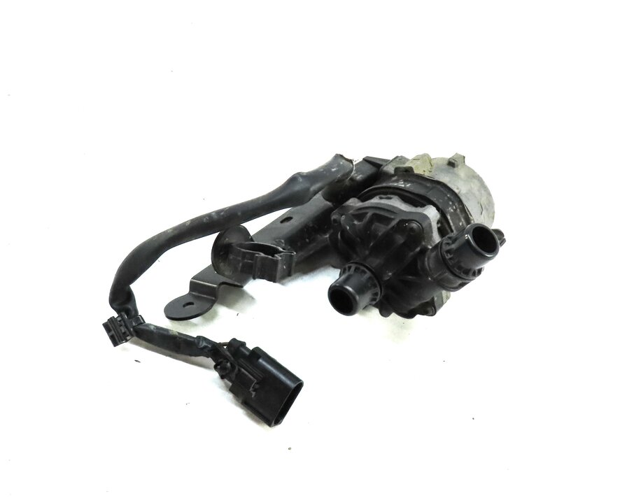 2014 MERCEDES CLA45 AMG C117 2.0L TURBO M133 ENGINE ELECTRIC COOLANT PUMP MOTOR