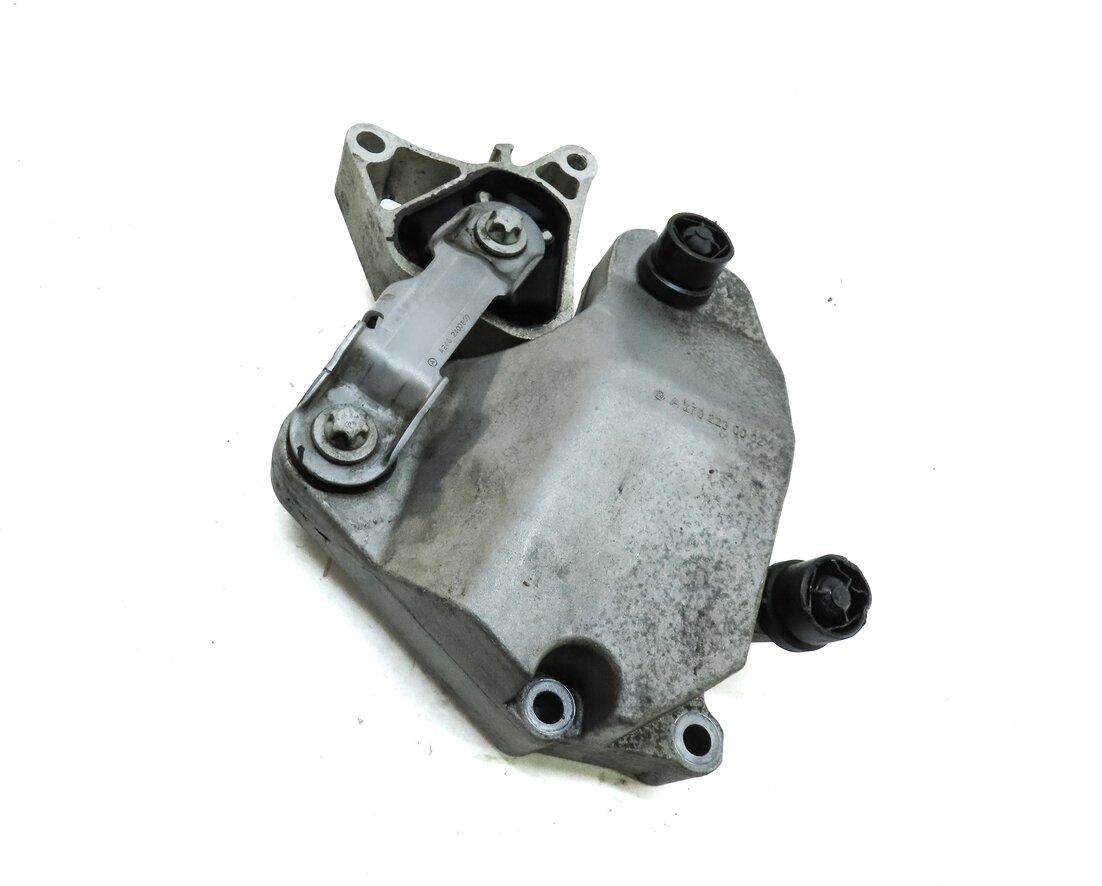 Thumbnail 3: 2014 MERCEDES CLA45 AMG (C117) 2.0L TURBO M133 RIGHT ENGINE MOTOR MOUNT