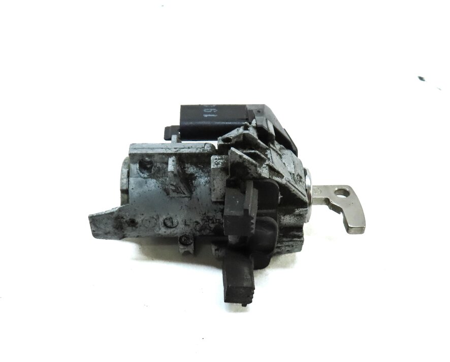 Thumbnail 5: 2014 MERCEDES CLA45 AMG (C117) FRONT LEFT DRIVER DOOR LOCK CYLINDER & KEY