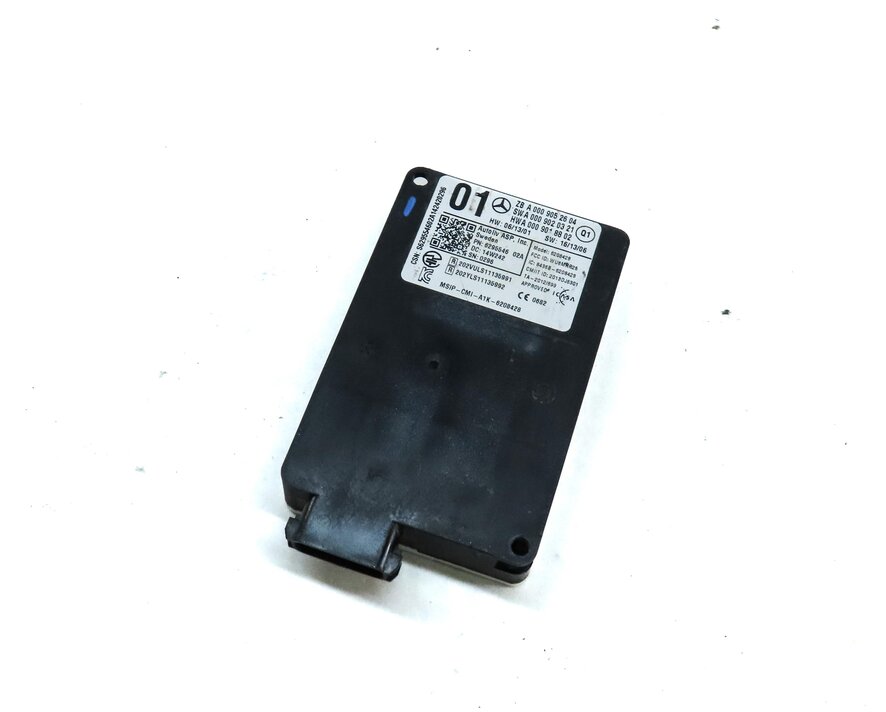 2014-2016 MERCEDES CLA250 CLA45 (C117 W117) REAR BLIND SPOT RADAR SENSOR MODULE