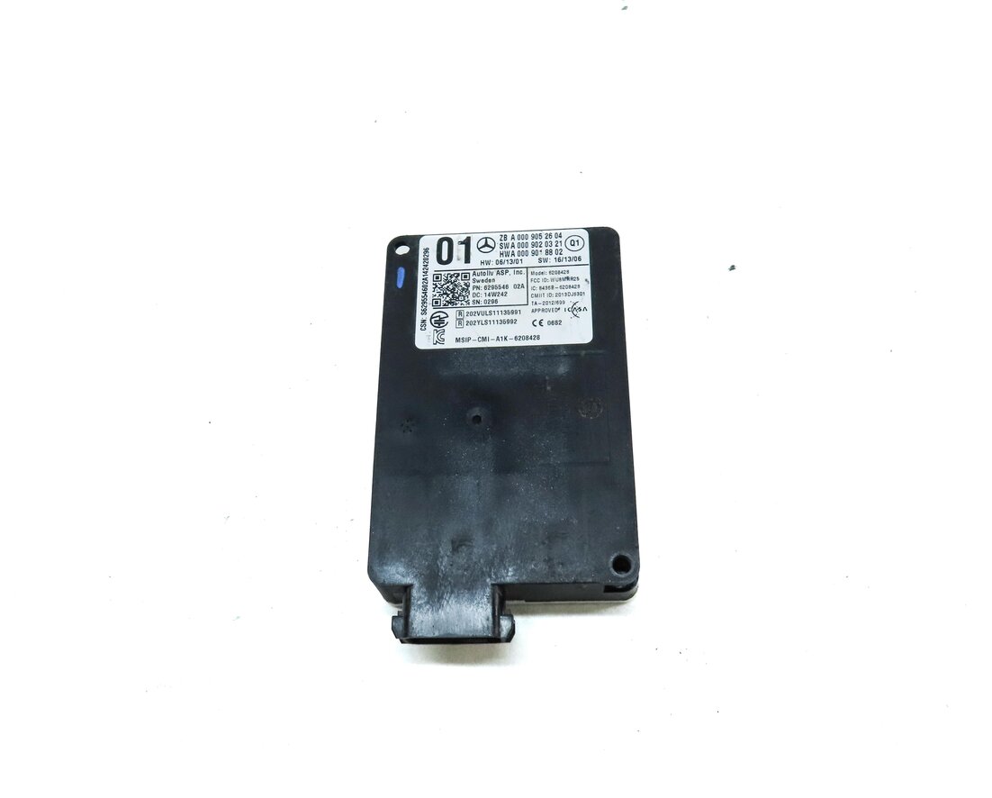 Thumbnail 2: 2014-2016 MERCEDES CLA250 CLA45 (C117 W117) REAR BLIND SPOT RADAR SENSOR MODULE