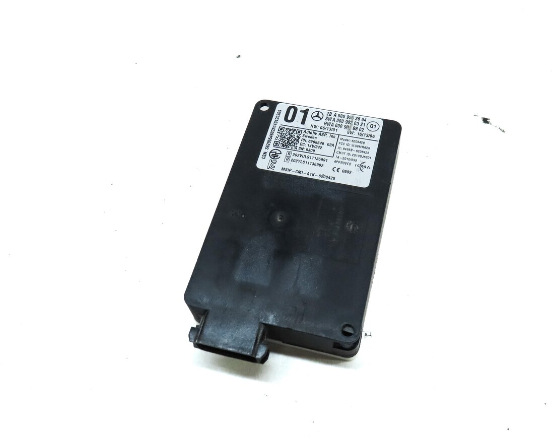 2014-2016 MERCEDES CLA250 CLA45 (C117 W117) REAR BLIND SPOT RADAR SENSOR MODULE