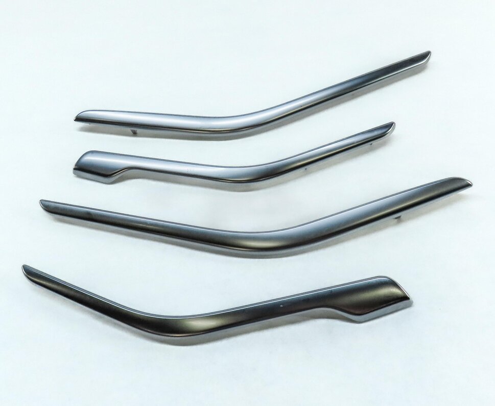 Thumbnail 2: 2014 MERCEDES CLA45 AMG C117 FRONT REAR LEFT RIGHT DOOR SILVER CHROME TRIM SET4