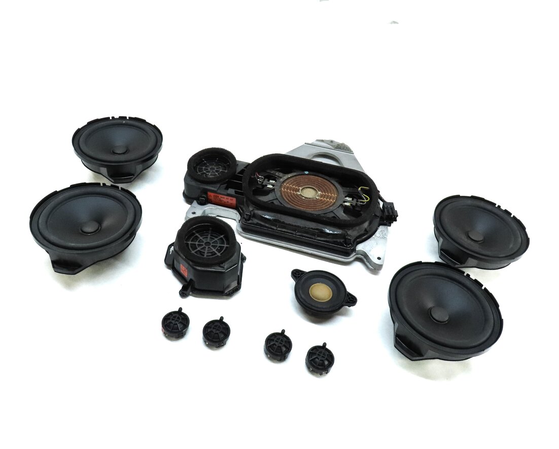2014 MERCEDES CLA45 AMG (C117) RADIO FRONT REAR LEFT RIGHT LOGIC 7 SPEAKER SET11