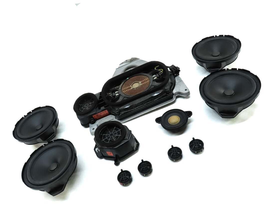 Thumbnail 3: 2014 MERCEDES CLA45 AMG (C117) RADIO FRONT REAR LEFT RIGHT LOGIC 7 SPEAKER SET11