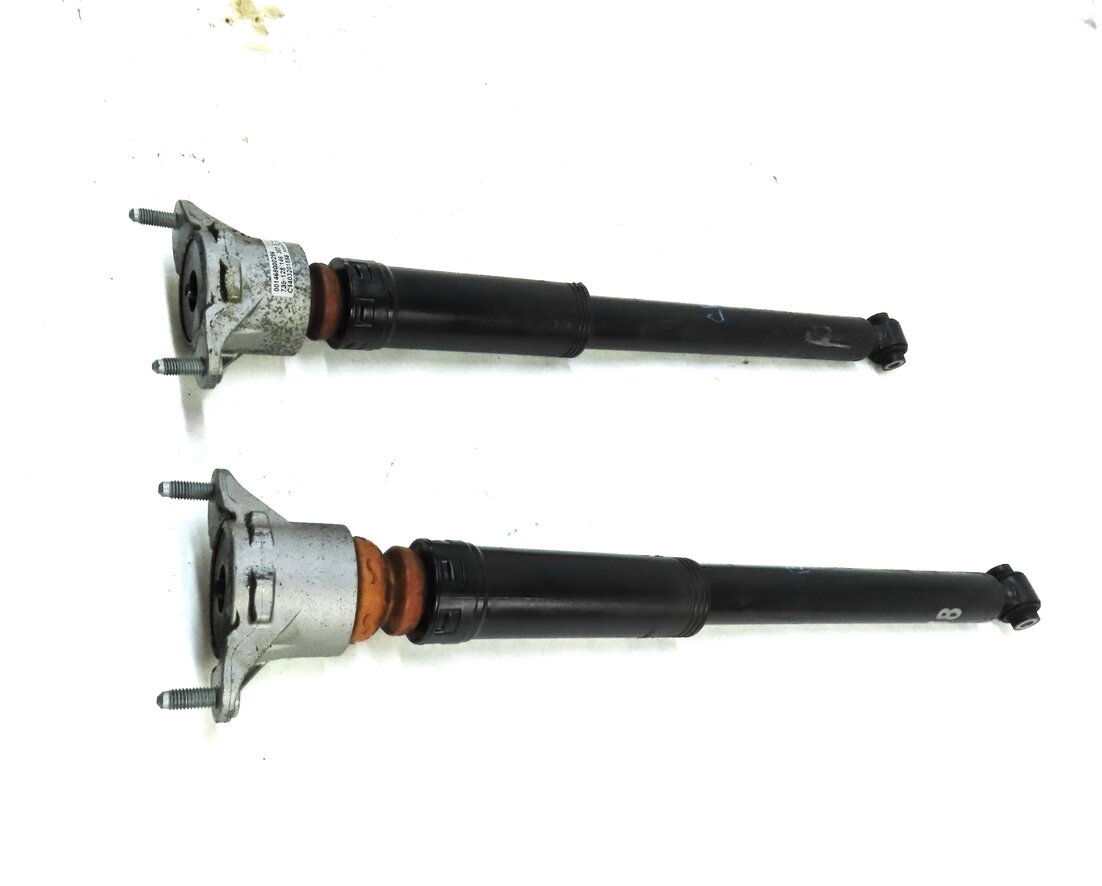 Thumbnail 6: 2014 MERCEDES CLA45 (C117) REAR LEFT & RIGHT ///AMG PERFORMANCE SHOCK STRUT SET2